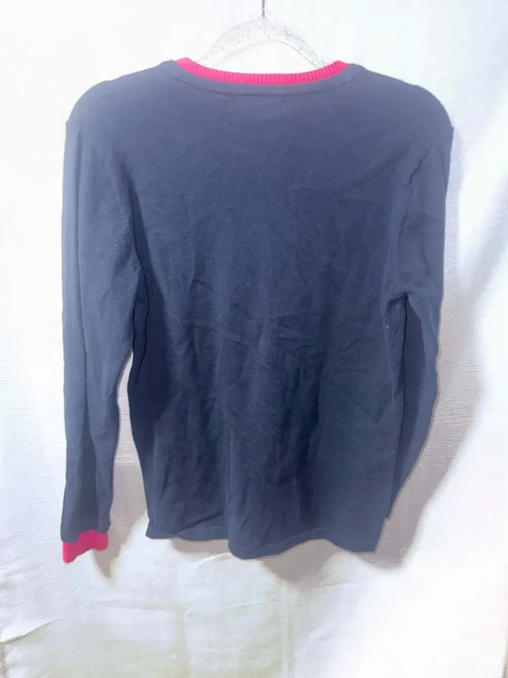 525 America Navy Blue V-Neck Sweater with Hot Pink Trim